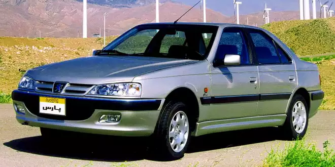 Im Iran kann man auch  noch eine 405 Limousine kaufen - Ladenneuer Peugeot-Klassiker Im Iran kann man auch  noch eine 405 Limousine kaufen - Ladenneuer Peugeot-Klassiker